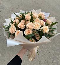 Букет Кремовые розы Латте в Ветлуге