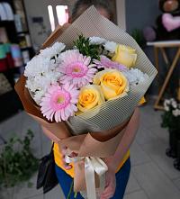 Букет цветов из:  Герберы, Розы и Хризантемы в Ветлуге