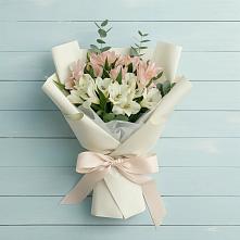 Букет цветов из:  Альстромерии #REPLACE_PRED# Ветлуге