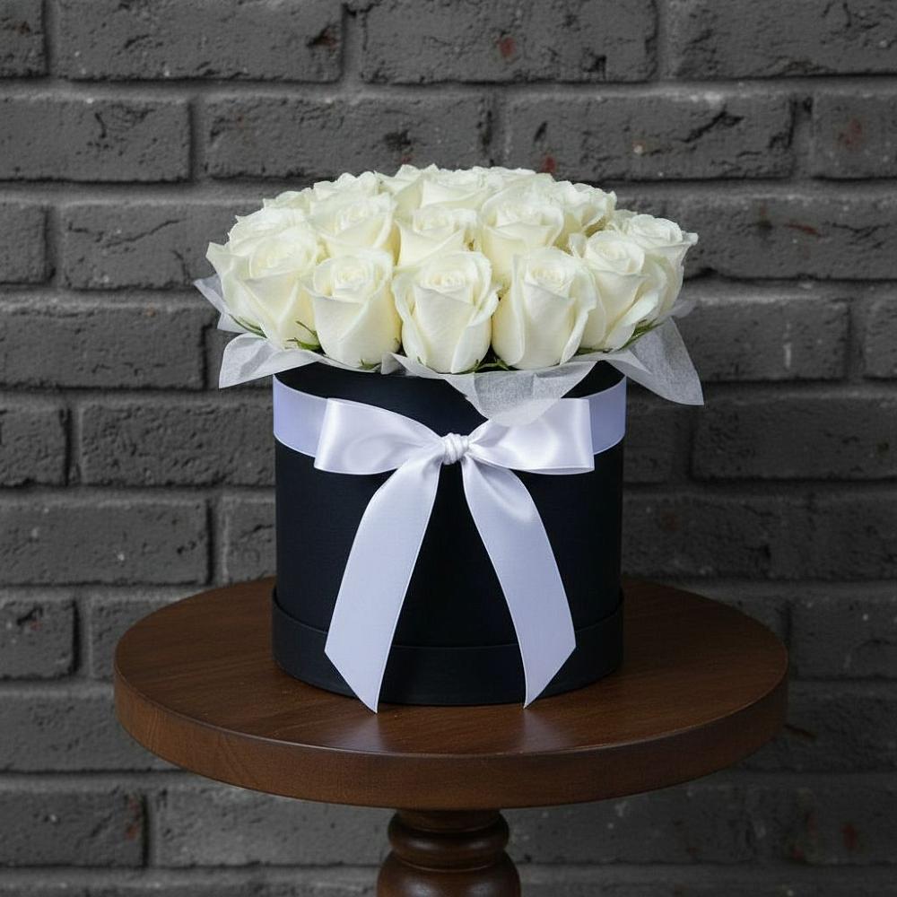 Цветочная композиция из Розы в шляпной коробке в Ветлуге