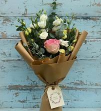 Букет цветов из:  Розы и Лизиантусы #REPLACE_PRED# Ветлуге